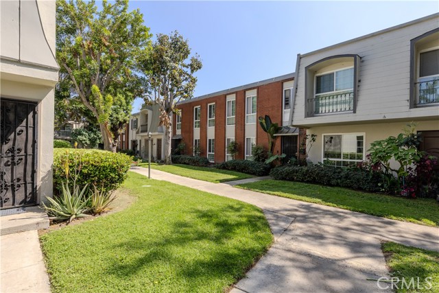 Detail Gallery Image 2 of 32 For 1800 W Gramercy Ave, Anaheim,  CA 92801 - 3 Beds | 2 Baths