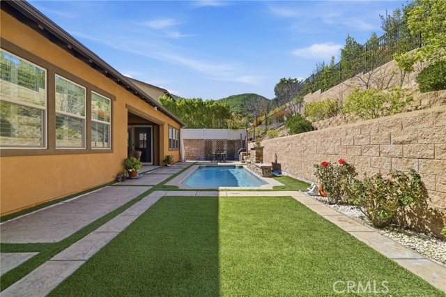 Detail Gallery Image 35 of 46 For 4977 Hydepark, Agoura Hills,  CA 91301 - 4 Beds | 2/1 Baths