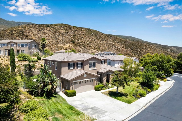 14668 Stageline Lane, Fontana CA: https://media.crmls.org/medias/b4ad4a1f-5f08-4b96-ab9d-4bd164e4b5f5.jpg