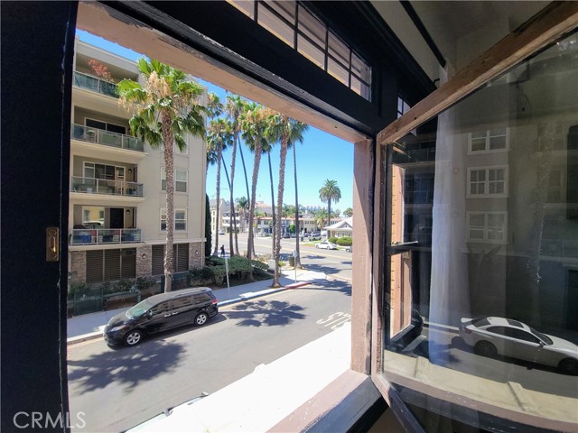 Detail Gallery Image 6 of 20 For 1030 E Ocean Bld #204,  Long Beach,  CA 90802 - 0 Beds | 1 Baths