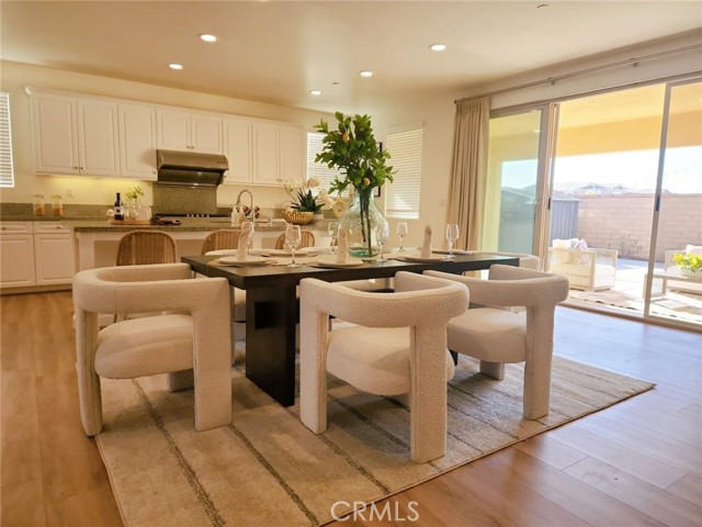 Detail Gallery Image 11 of 16 For 3001 E Oak Knoll, Ontario,  CA 91761 - 5 Beds | 4/1 Baths