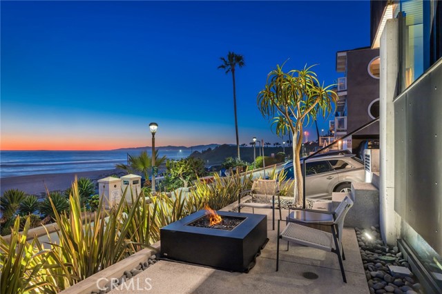 4320 The Strand, Manhattan Beach CA: https://media.crmls.org/medias/b4ae9e6f-cbe3-486f-b81c-cf12279277be.jpg