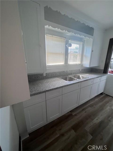 157 153-155 S Laurel Street, Ventura CA: https://media.crmls.org/medias/b4aecb84-f82d-4300-aac7-eb424cee8ec7.jpg