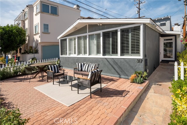 Ideal corner Walkstreet location