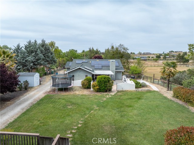 Detail Gallery Image 34 of 65 For 7915 Whispering Trails Pl, Paso Robles,  CA 93446 - 4 Beds | 2 Baths