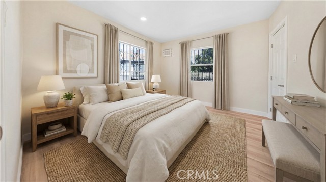 Detail Gallery Image 15 of 36 For 122 W 53rd Back Unit,  Los Angeles,  CA 90037 - 1 Beds | 1 Baths