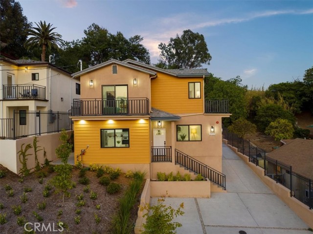3722 Lomitas Drive, Los Angeles CA: https://media.crmls.org/medias/b4af4277-0db9-4bf4-9a7a-5665bcf029ab.jpg