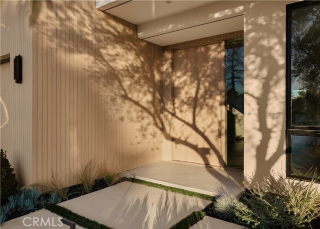 Detail Gallery Image 3 of 46 For 5004 Enfield, Encino,  CA 91316 - 5 Beds | 6 Baths