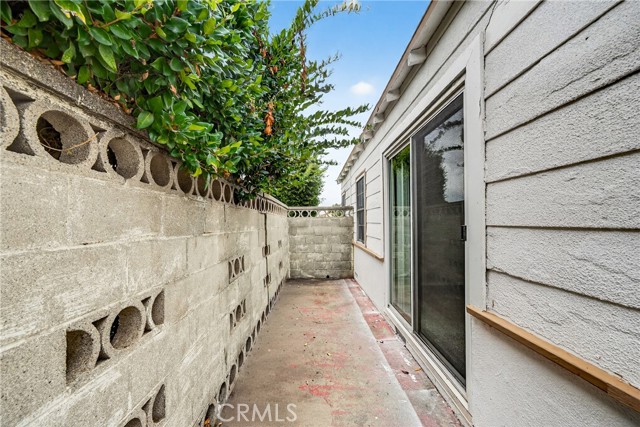 Detail Gallery Image 30 of 35 For 1500 W 96th, Los Angeles,  CA 90047 - 2 Beds | 2 Baths