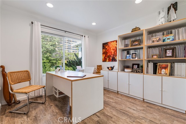 Image 22 of 40 For 5321 Bahia Blanca  B