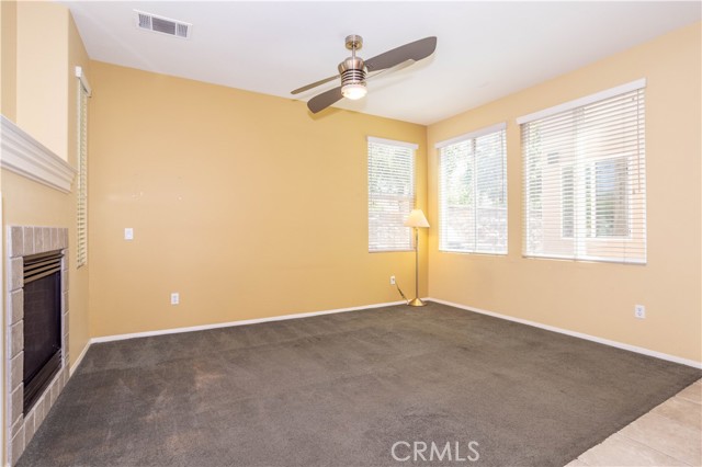 Detail Gallery Image 7 of 38 For 11480 Autumn Glen Ct, Porter Ranch,  CA 91326 - 3 Beds | 3 Baths