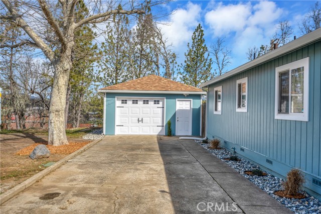 Image 2 for 380 Forest Dr, Lakeport, CA 95453