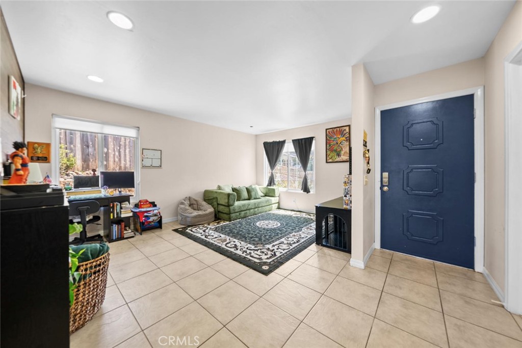 1458 Kent - photo 10