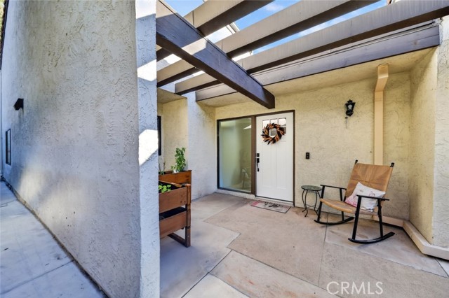 56 Glenflow Court photo 3