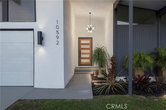 Image 2 of 33 For 10592 Pamela