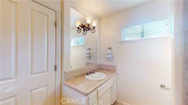 Detail Gallery Image 20 of 40 For 3308 Camino Way, Madera,  CA 93637 - 3 Beds | 2/1 Baths