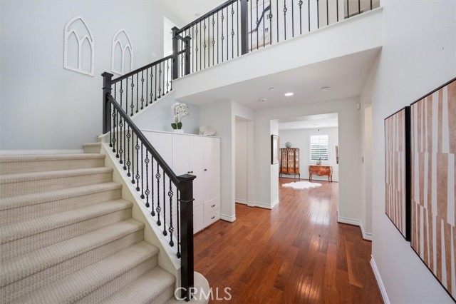 Detail Gallery Image 14 of 55 For 29116 West Hills Dr, Valencia,  CA 91354 - 4 Beds | 4 Baths