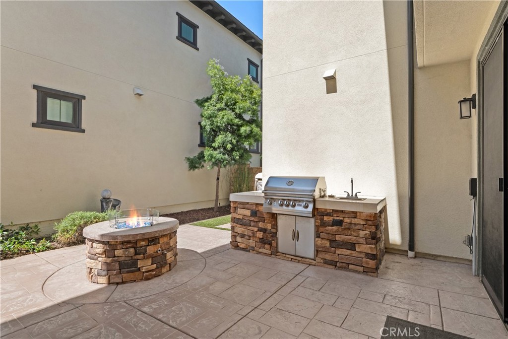 6795 Solterra Vista Pkwy - photo 14