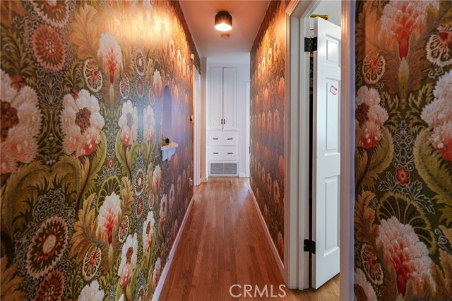 Image 15 of 71 For 1361 Armadale Avenue