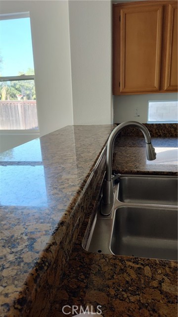 Detail Gallery Image 10 of 30 For 31060 Desert View Ct, Menifee,  CA 92584 - 5 Beds | 3/1 Baths