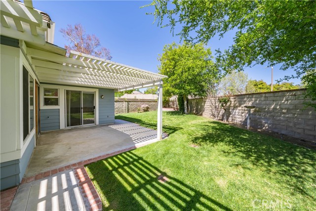 Detail Gallery Image 11 of 15 For 24149 Saint Moritz Dr, Valencia,  CA 91355 - 3 Beds | 2/1 Baths