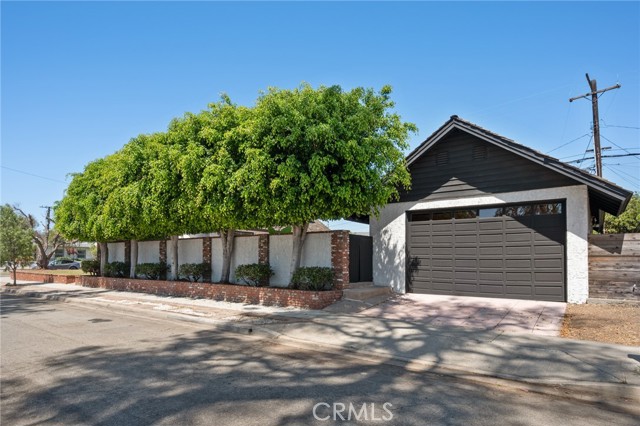1122 Cranbrook Avenue, Torrance CA: https://media.crmls.org/medias/b4b68494-4b21-4b23-8d70-0eadbdeb6da4.jpg