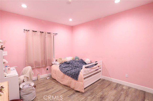 Detail Gallery Image 7 of 13 For 11239 Bowles Ave, Garden Grove,  CA 92841 - 3 Beds | 3 Baths