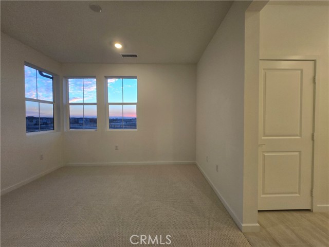 Detail Gallery Image 27 of 40 For 5961 Huntington Dr, Corona,  CA 92880 - 3 Beds | 2/1 Baths