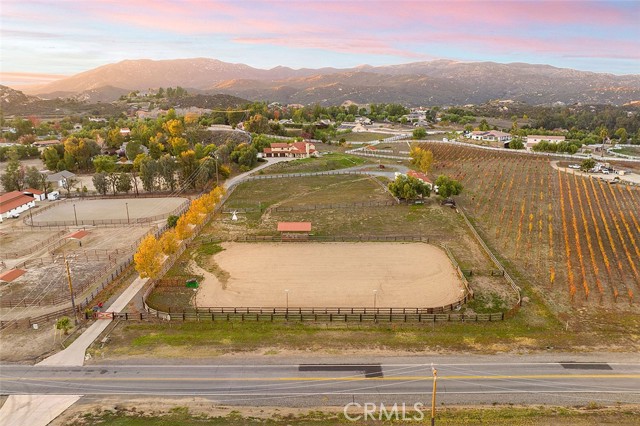 Detail Gallery Image 1 of 50 For 38405 Avenida La Cresta, Murrieta,  CA 92562 - 4 Beds | 4 Baths