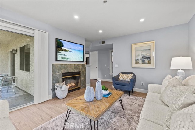 Detail Gallery Image 8 of 46 For 32 Corniche Dr #B,  Dana Point,  CA 92629 - 1 Beds | 1 Baths