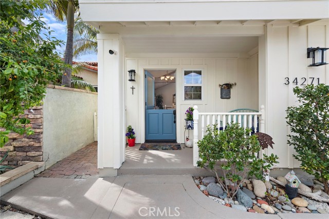 Detail Gallery Image 5 of 45 For 34271 via Lopez, Dana Point,  CA 92624 - 3 Beds | 4 Baths