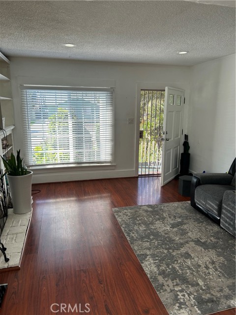 Detail Gallery Image 17 of 22 For 4174 3rd  Ave, Los Angeles,  CA 90008 - 2 Beds | 2 Baths