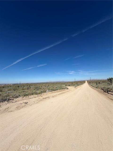 Detail Gallery Image 8 of 12 For 1 Japatul Rd, Apple Valley,  CA 92308 - – Beds | – Baths