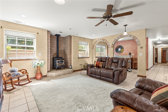 Detail Gallery Image 37 of 60 For 3515 Bell Estates Dr, Chico,  CA 95973 - 6 Beds | 5/1 Baths