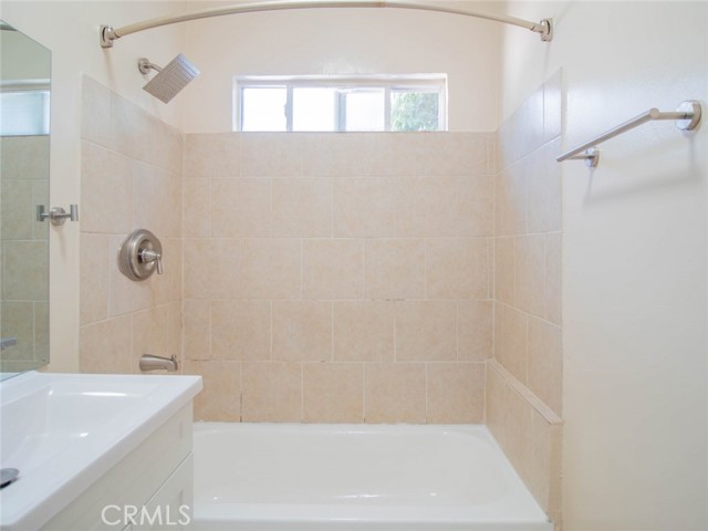 Detail Gallery Image 22 of 54 For 1805 W 35th St, Los Angeles,  CA 90018 - – Beds | – Baths