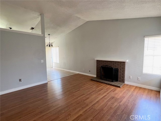 Image 3 of 20 For 110 Peppertree Drive