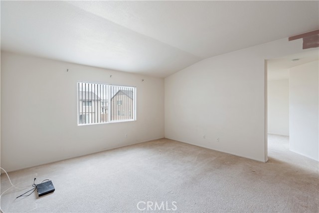 12569 Mesa View Drive, Victorville CA: https://media.crmls.org/medias/b4bdebf6-c591-43b7-ba7a-5cc40df7a87c.jpg