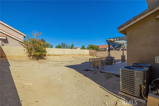 37137 Firethorn Street, Palmdale CA: https://media.crmls.org/medias/b4be0ed2-c8ca-4909-92d5-2875fe5a0fea.jpg