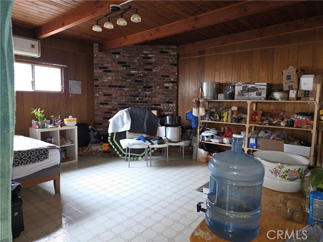 10446 Highdale Street, Bellflower CA: https://media.crmls.org/medias/b4bf67b8-3232-4885-9bc2-5e6f4a552db8.jpg