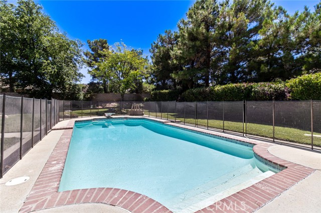 41653 62nd W Street, Palmdale CA: https://media.crmls.org/medias/b4c0257b-b781-4631-a8bd-d0123d466c47.jpg