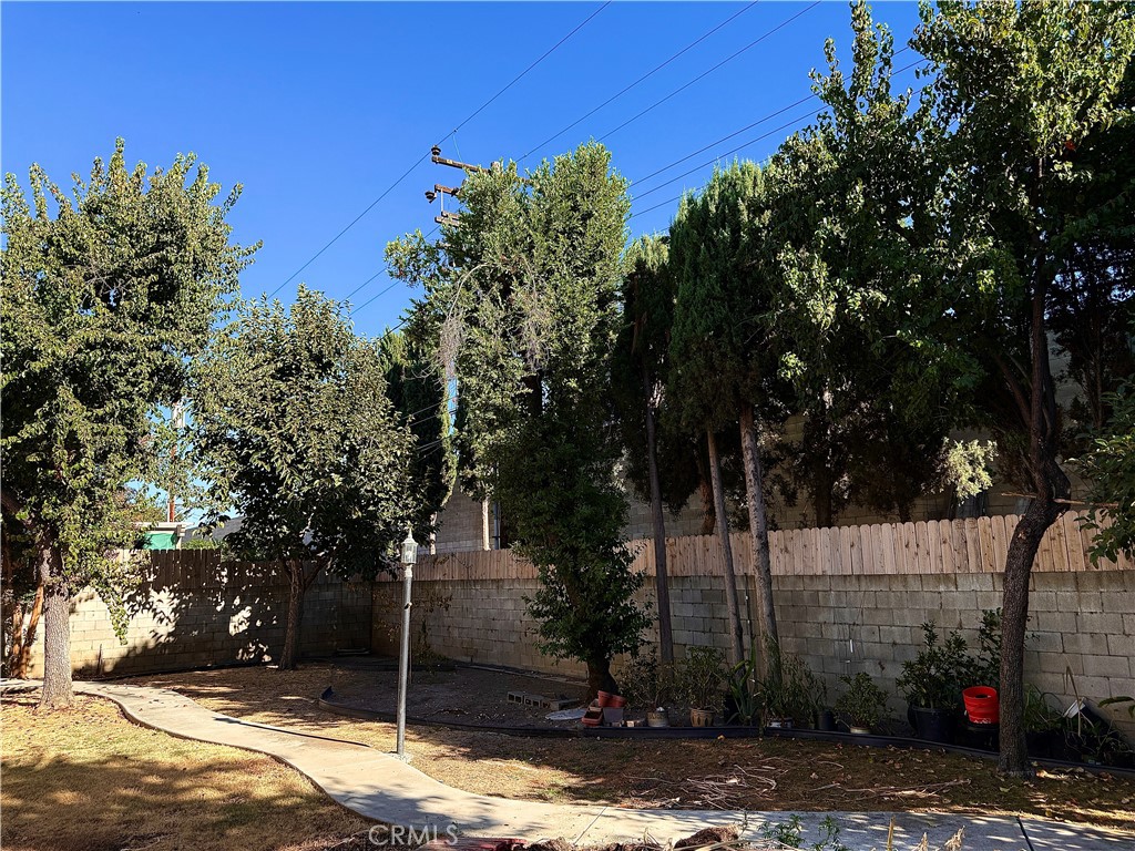 https://media.crmls.org/medias/b4c03764-08de-4417-9adf-12593afdac49.jpg?preset=X-Large