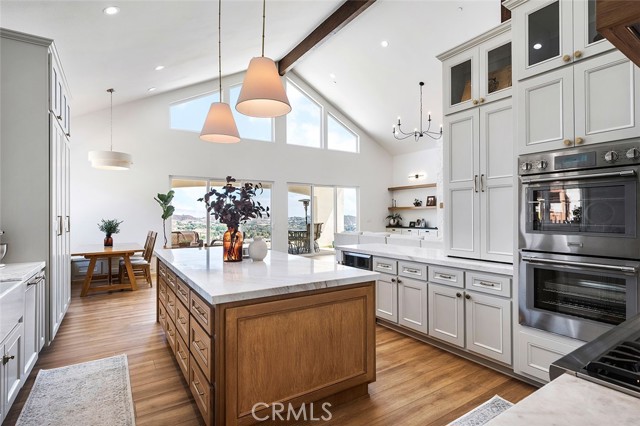 38566 Vista Del Bosque, Murrieta CA: https://media.crmls.org/medias/b4c101d0-034d-41d1-b062-4c13cc7e63b0.jpg