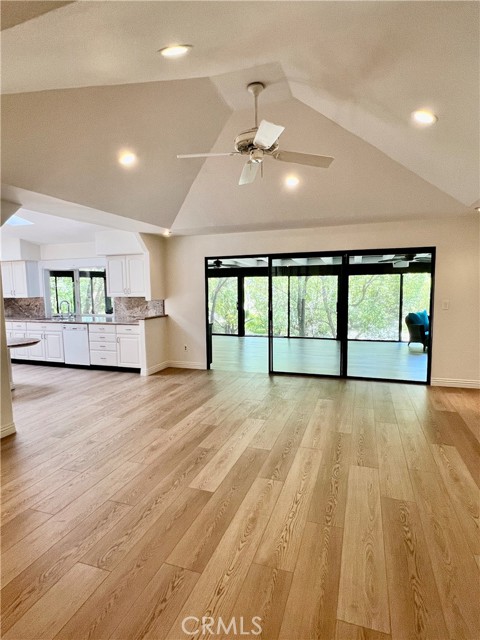 18992 Villa Terrace, Yorba Linda CA: https://media.crmls.org/medias/b4c1908f-e94b-47c6-b4e9-e7b723169d43.jpg