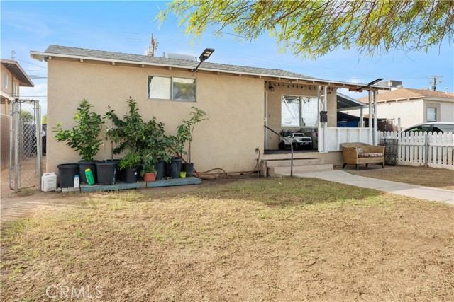 Detail Gallery Image 2 of 28 For 727 El Centro Ave, El Centro,  CA 92243 - 2 Beds | 1 Baths