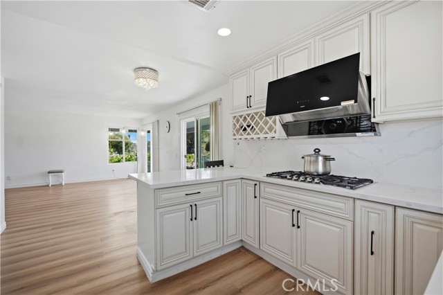 Detail Gallery Image 7 of 34 For 516 N Moore Ave a,  Monterey Park,  CA 91754 - 4 Beds | 3 Baths