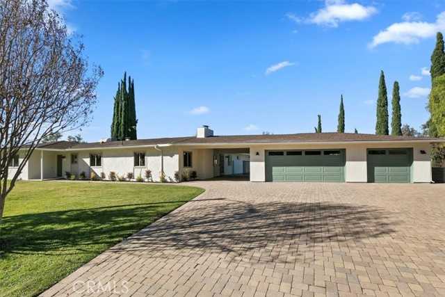 Detail Gallery Image 2 of 74 For 7150 Clydesdale, Highland,  CA 92346 - 4 Beds | 3 Baths