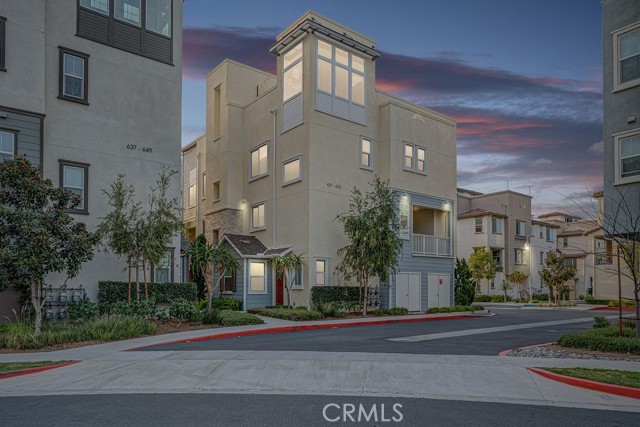 Front Image Thumbnail for CRIV26018618