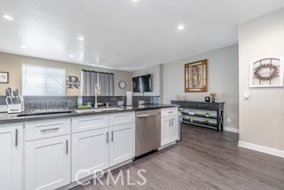 MLS #DW25031128 image #10