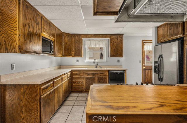 Detail Gallery Image 16 of 55 For 8196 Lime Cir, Buena Park,  CA 90620 - 4 Beds | 2 Baths