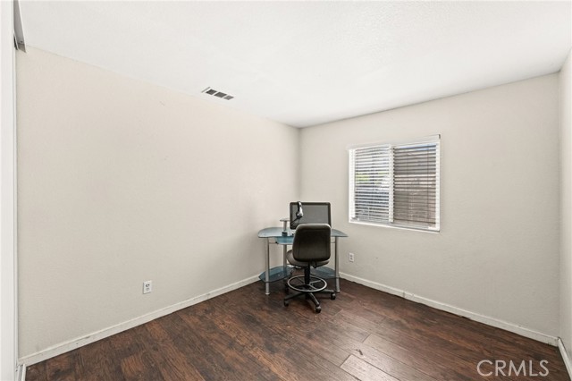Image 11 of 45 For 25969 Magnifica Court